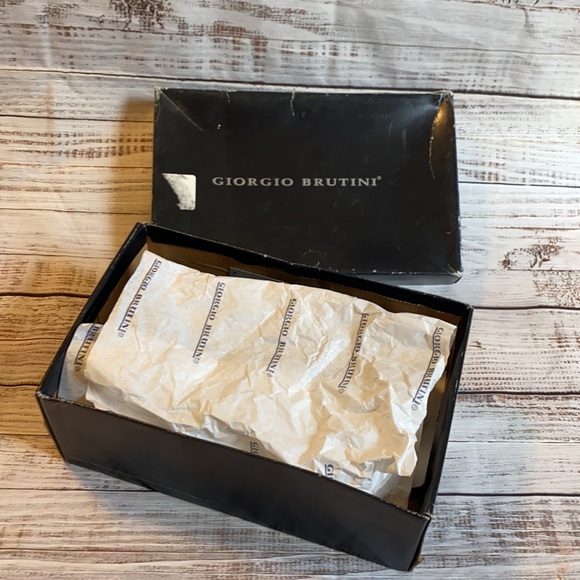 NEW Giorgio Brutini size 8 1/2 dress shoe with - Picture 14 of 16